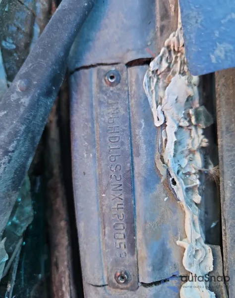 1992 Nissan D21 King Cab из США, поврежденный, VIN JN6HD16S2NX420053